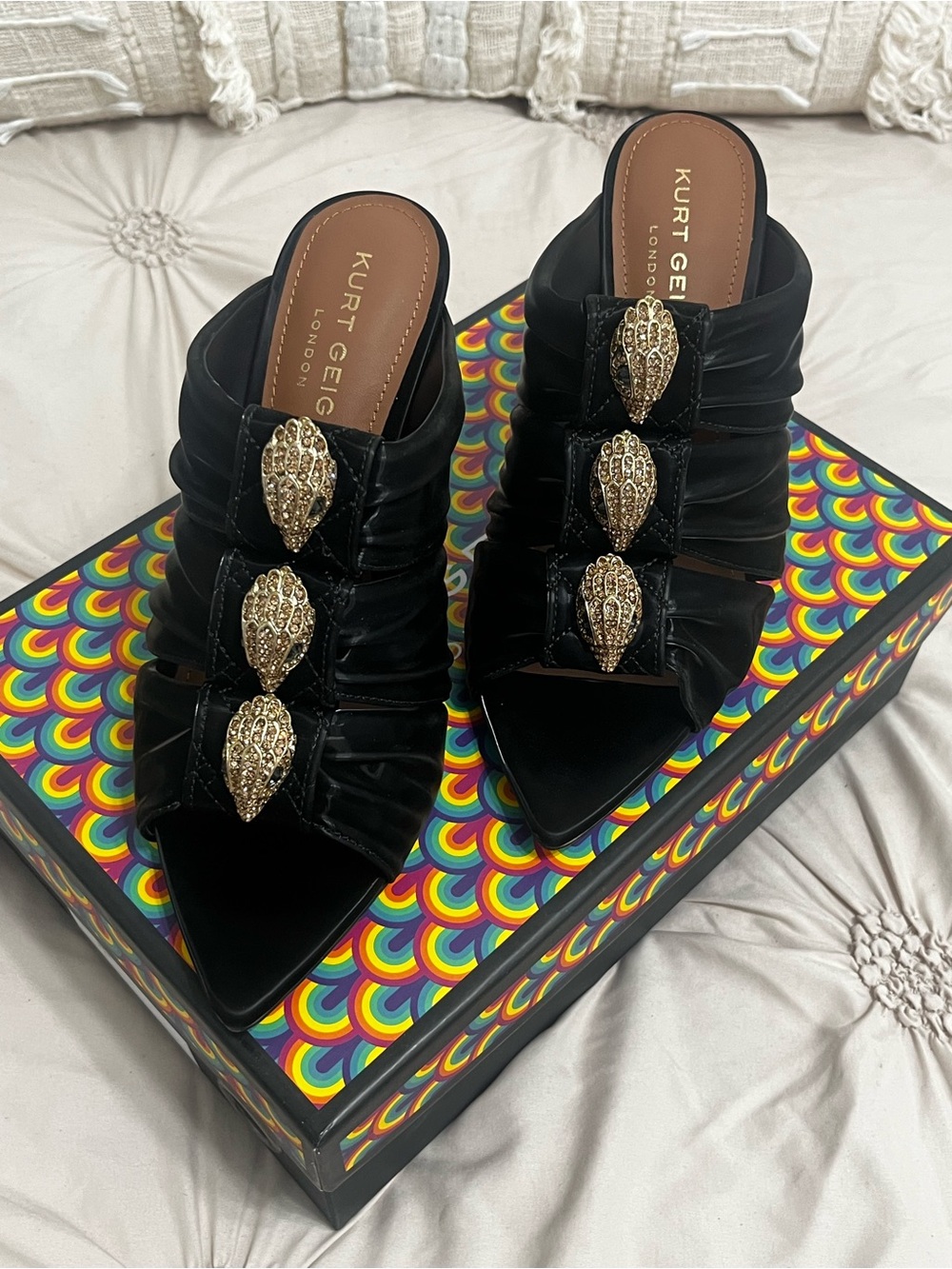 Kurt Geiger Black soft bow mule
